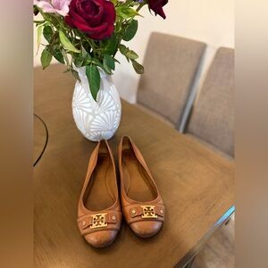 Tory Burch Clines Ballet Flats brown tan leather size 8M